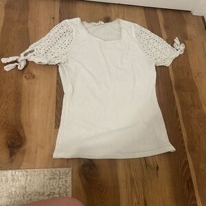 Sweet Wanderer White Eyelet Sleeve Blouse